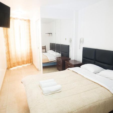 Hostal Suenos Brena リマ エクステリア 写真