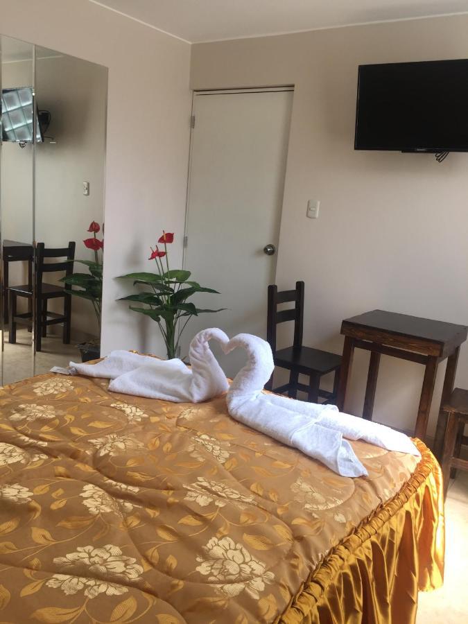 Hostal Suenos Brena リマ エクステリア 写真